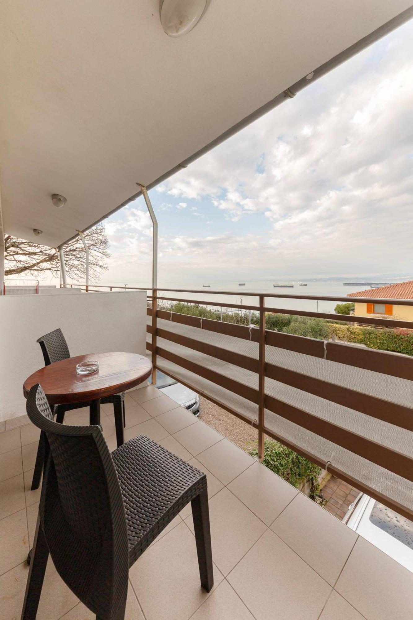 Apartma Gaja Koper Exterior foto